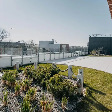 Nadmorskie Tarasy Wave Surfingbird * 科沃布热格